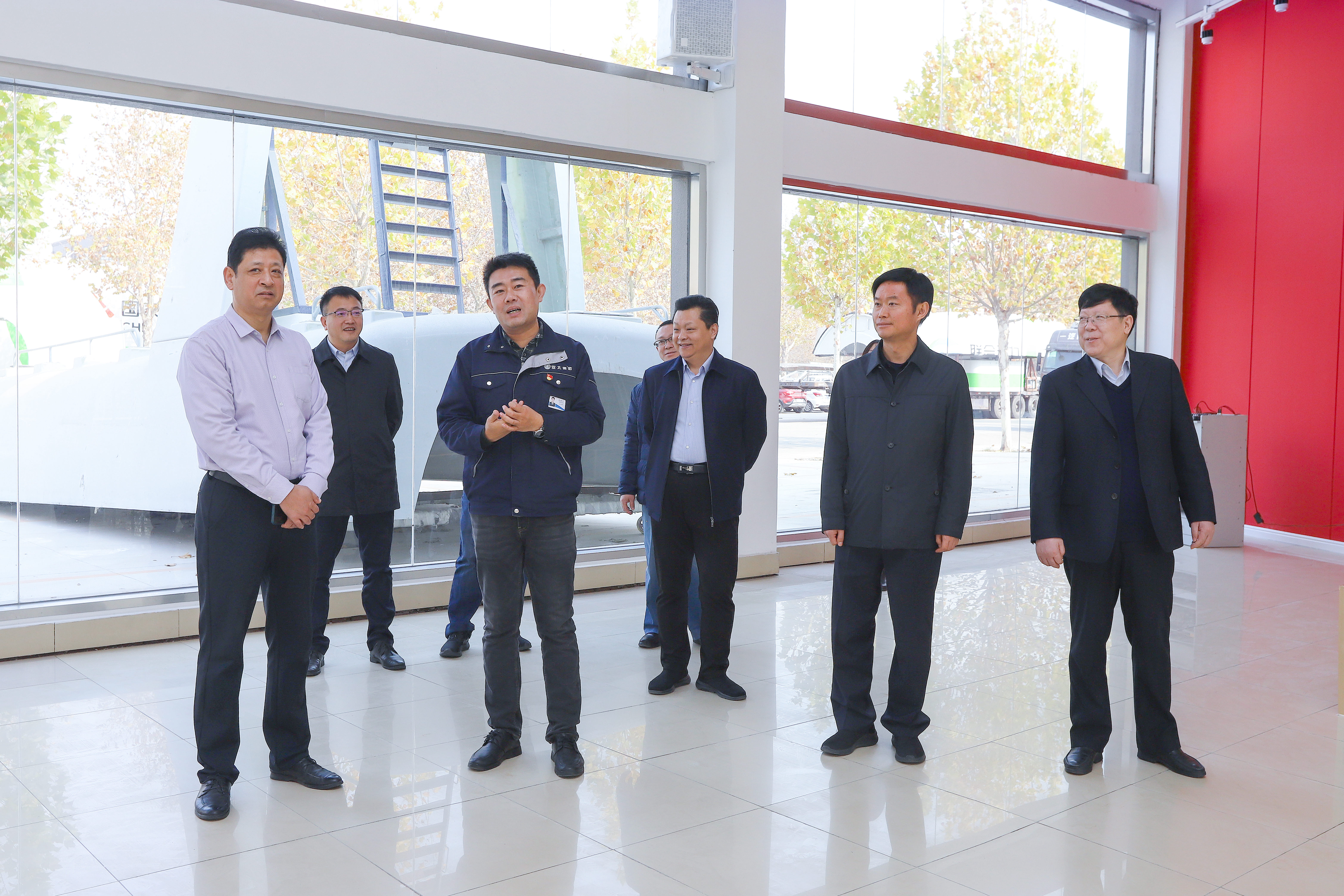 山東省市場(chǎng)監(jiān)督管理局考評(píng)組蒞臨亞太集團(tuán)調(diào)研黨組織建設(shè)工作